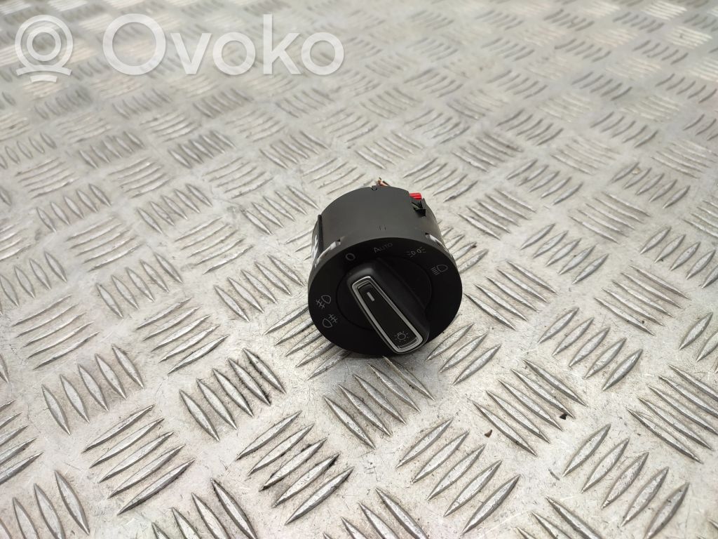 Volkswagen Golf VII Interruptor de luz 