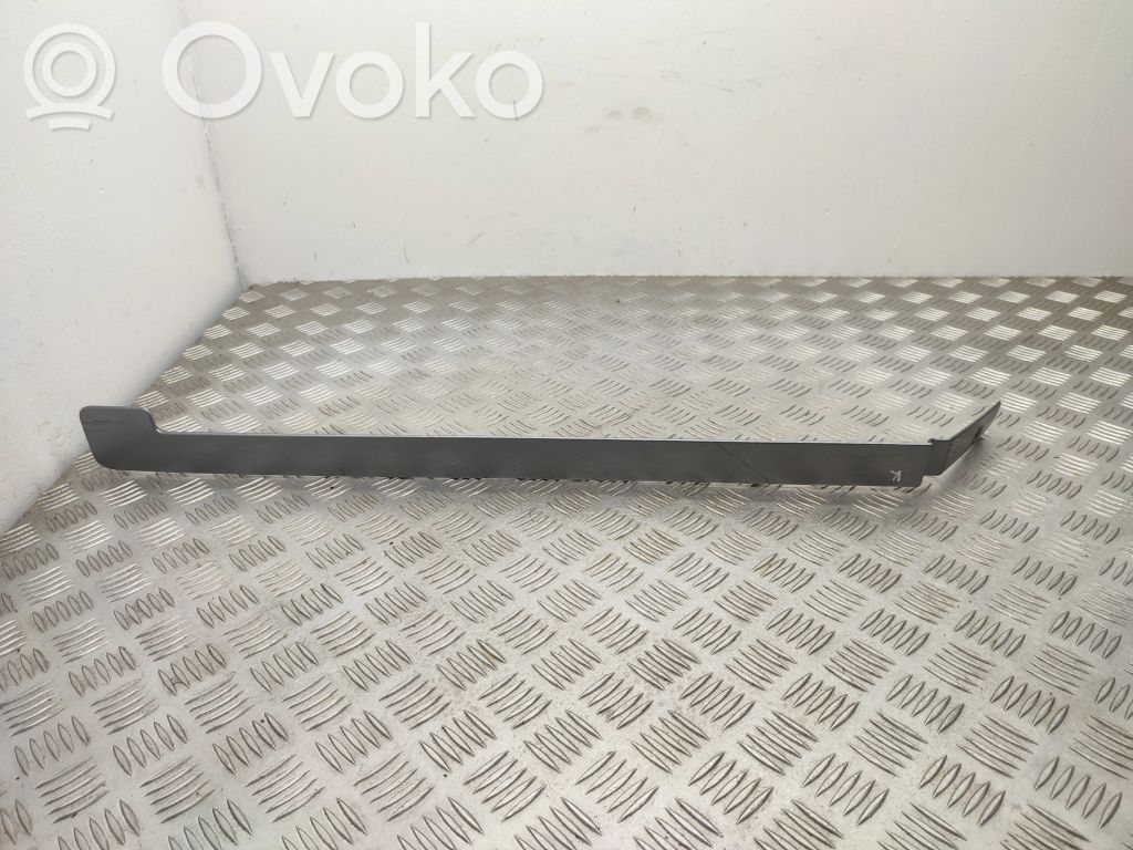 Citroen Berlingo Slidės apdaila 