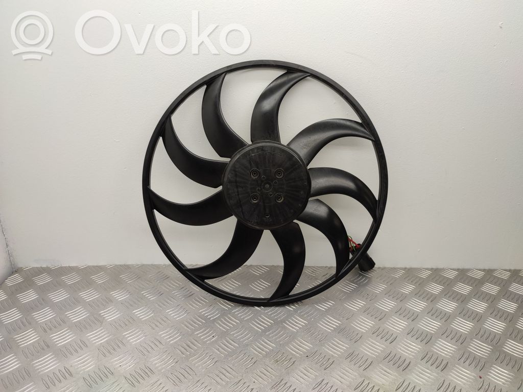 Ford Focus Elektrisks radiatoru ventilators 