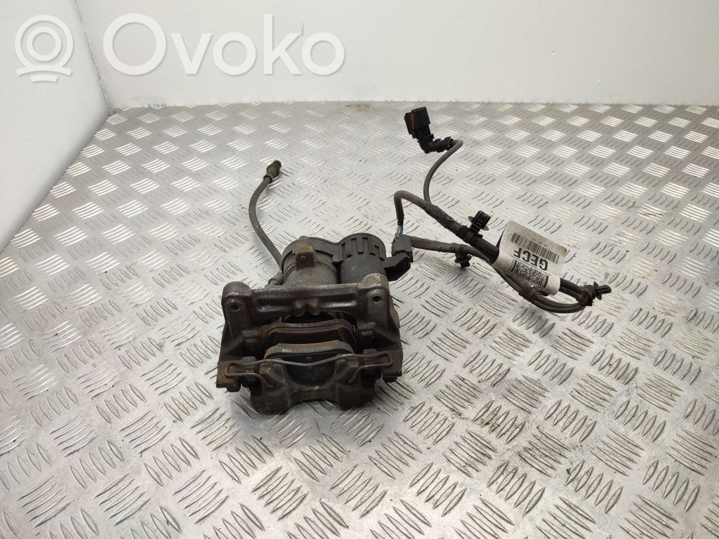 Ford Focus Takajarrusatula 