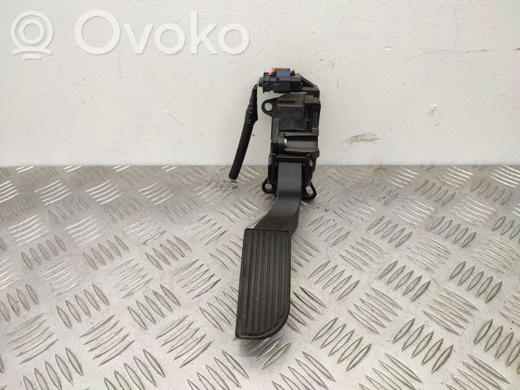 Citroen C1 Accelerator throttle pedal 