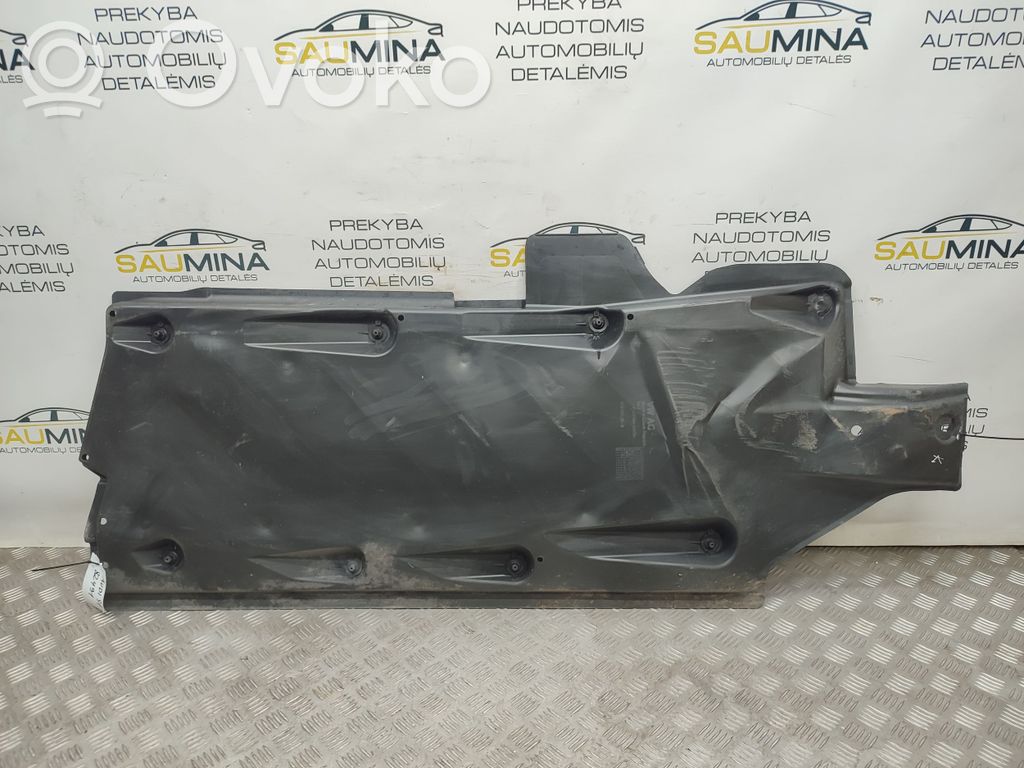 Audi A1 Protección inferior lateral 