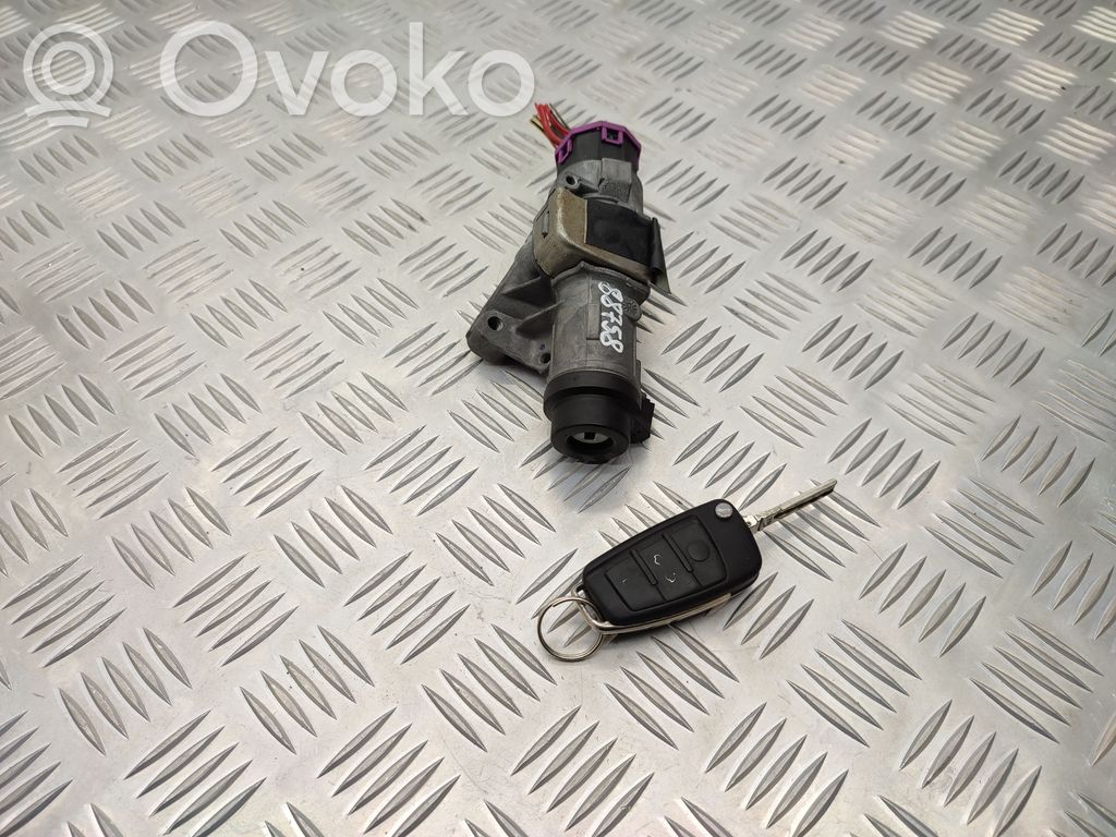 Audi A4 S4 B7 8E 8H Stacyjka 