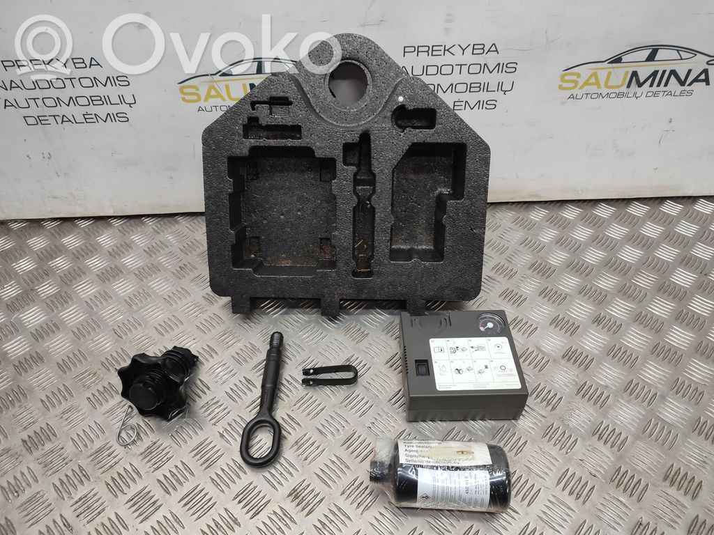 Seat Leon (5F) Juego de herramientas 