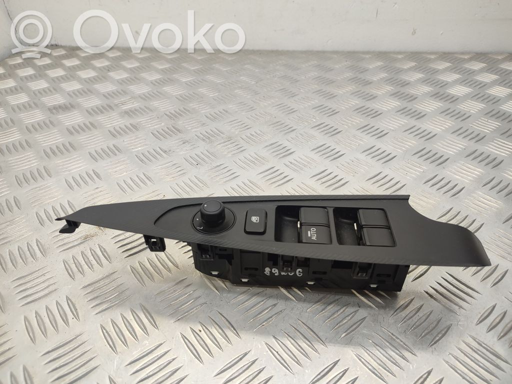 Mazda 2 Electric window control switch 
