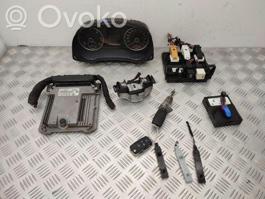 Volkswagen PASSAT B7 USA Komputer / Sterownik ECU i komplet kluczy 