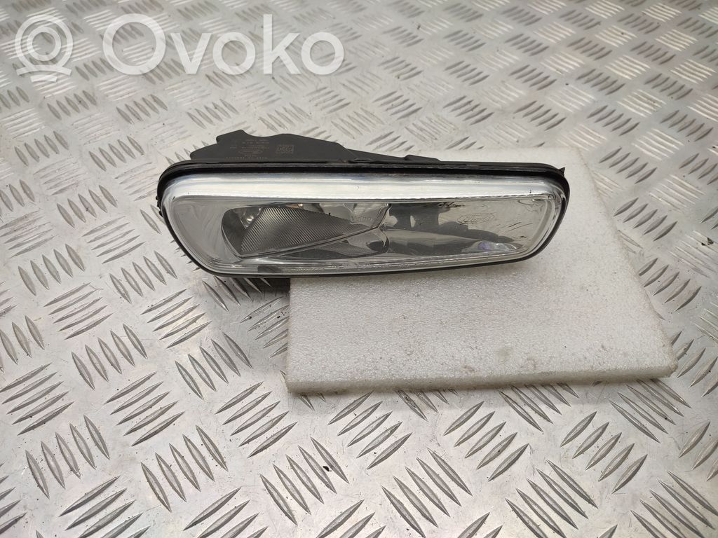 Ford Focus Miglas lukturis priekšā 
