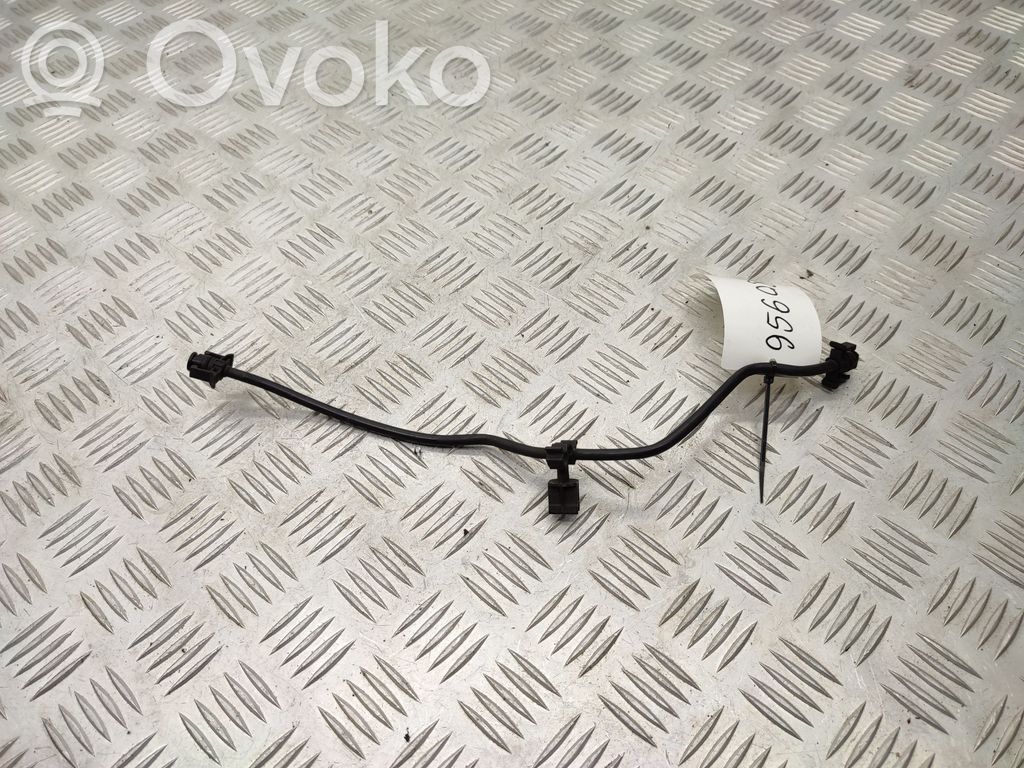 Ford Mondeo MK IV Engine coolant pipe/hose 