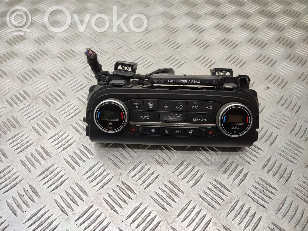 Ford Focus Climate control unit 