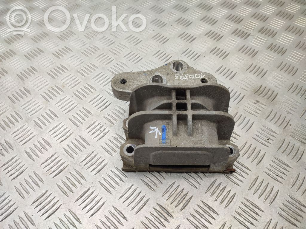Ford Transit Custom Engine mount bracket 
