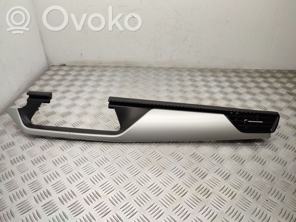 Skoda Scala Ramka deski rozdzielczej 