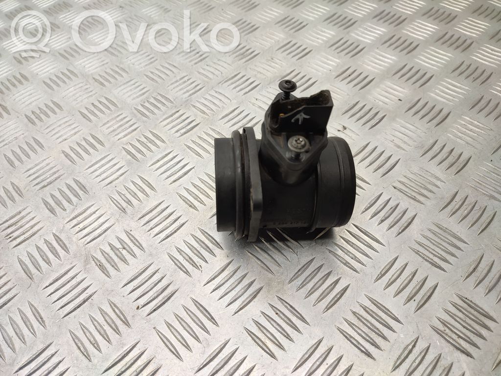 Volkswagen Golf IV Mass air flow meter 