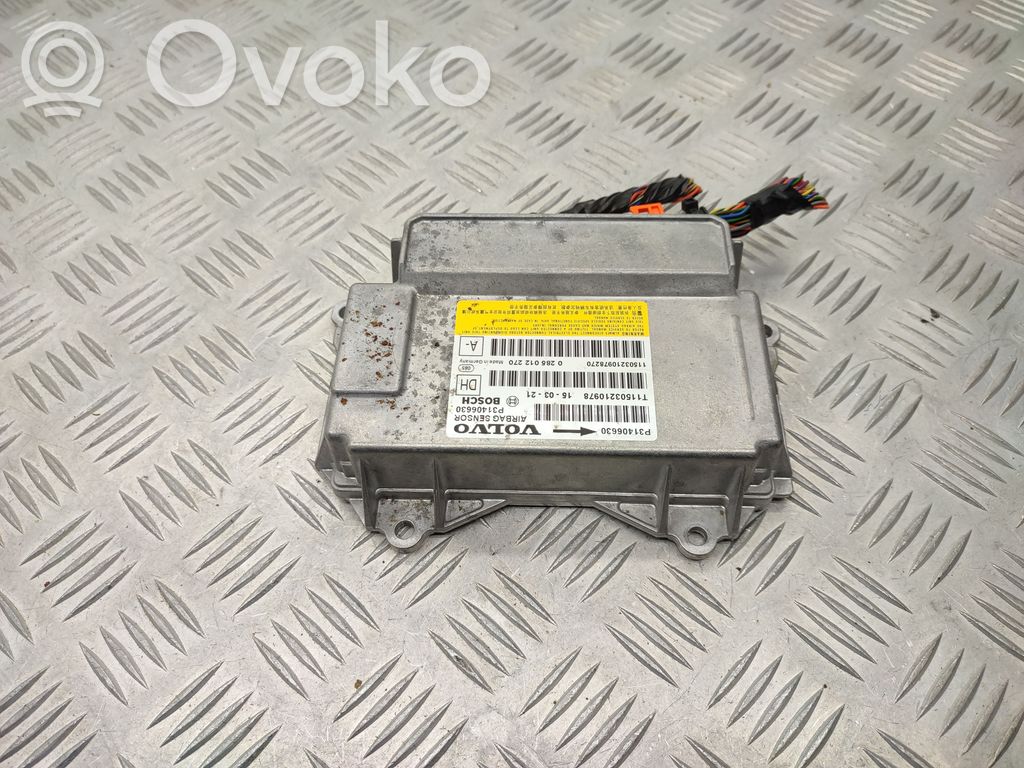 Volvo V70 Airbag control unit/module 