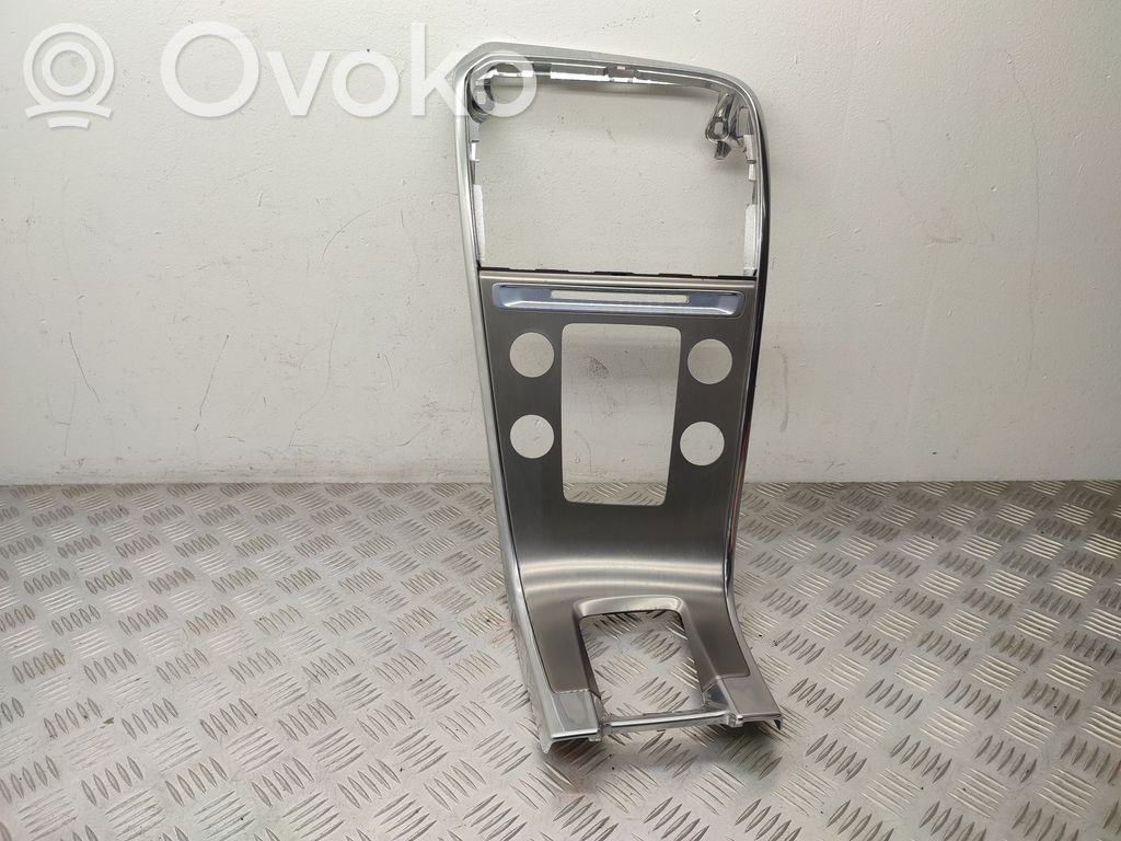 Volvo XC60 Other center console (tunnel) element 