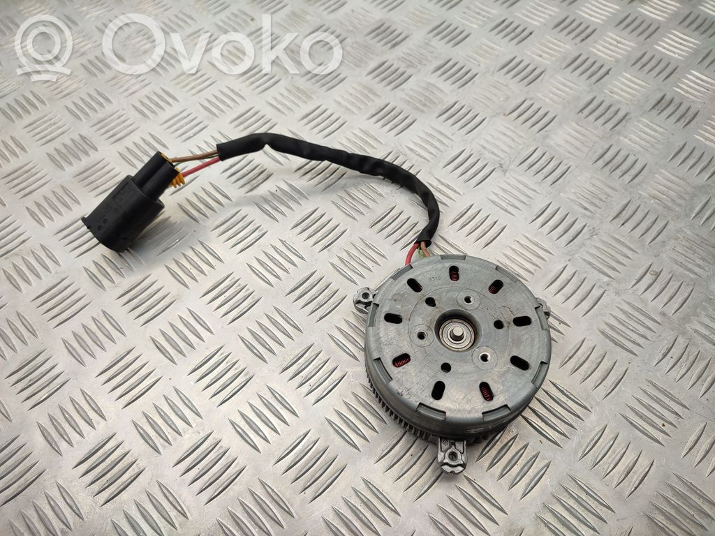 BMW 2 F45 Elektrinis radiatorių ventiliatorius 