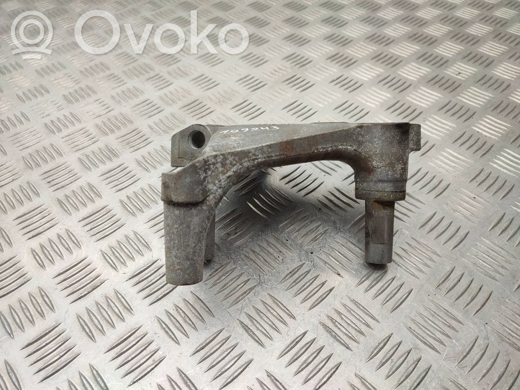 Seat Leon (5F) Engine mounting bracket 
