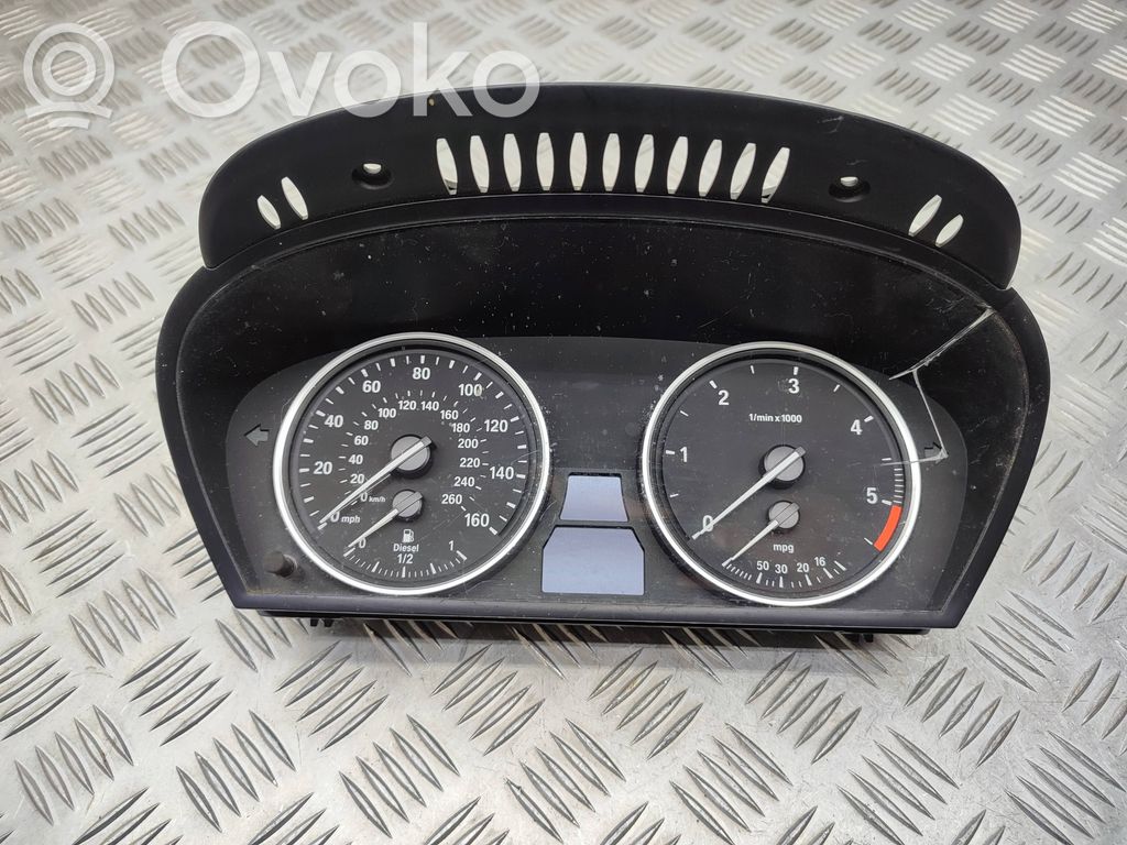 BMW 5 E60 E61 Speedometer (instrument cluster) 