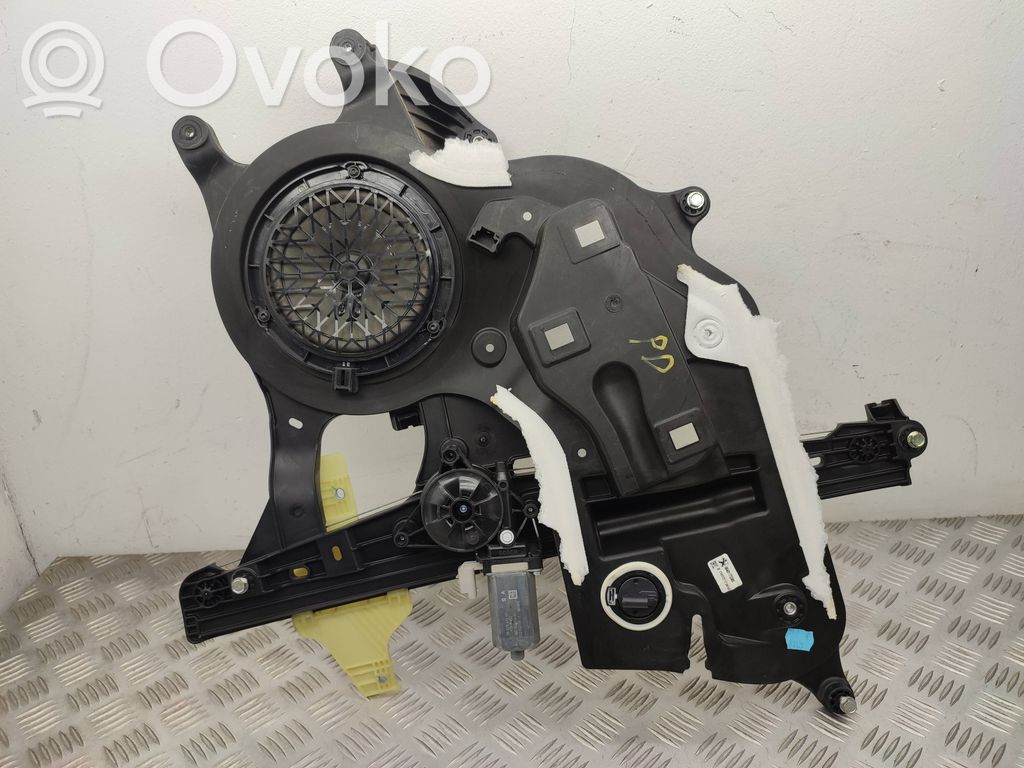 Opel Combo E Front door window regulator with motor 