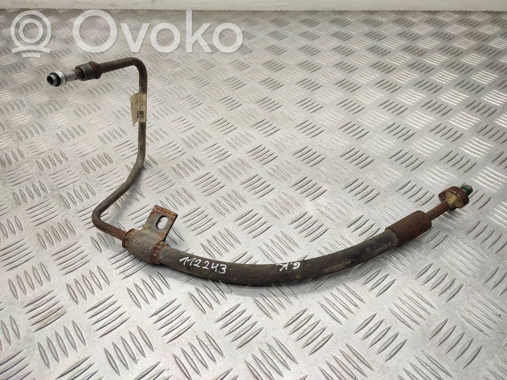 Citroen C5 Kompressorin ilmanoton letku 