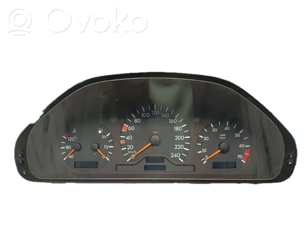 Mercedes-Benz C W202 Vitezometru (grup de instrumente) 