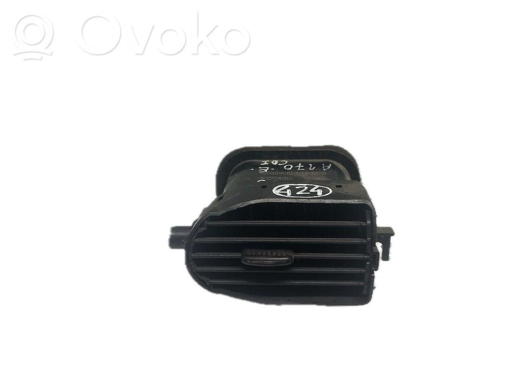 Mercedes-Benz A W168 Dash center air vent grill 