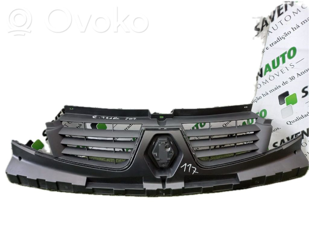 Radiatoru panelis   623100247R,2006A2014