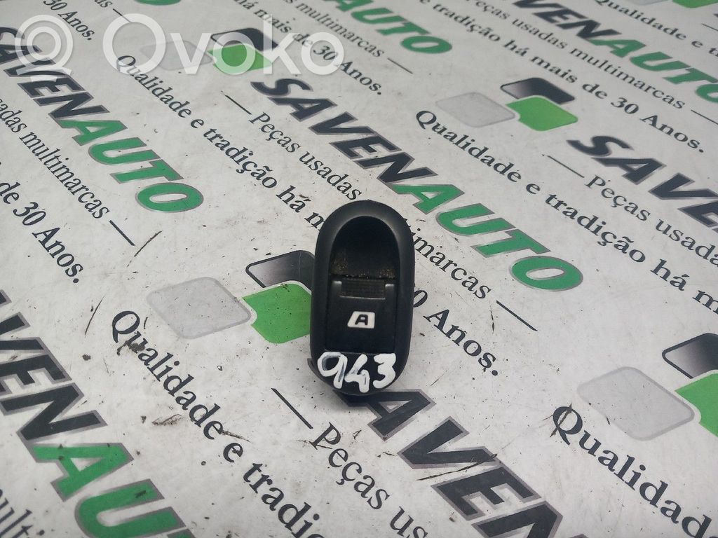 Citroen C3 Electric window control switch 
