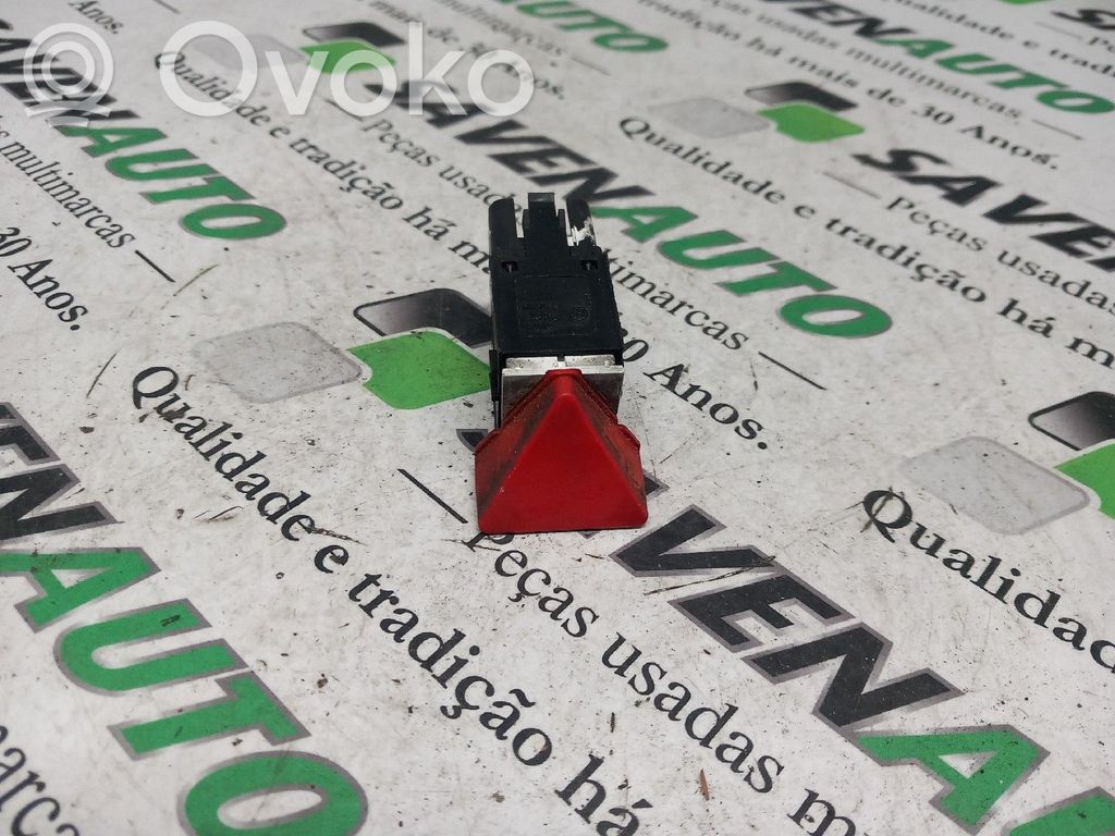 Hazard light switch   110953509