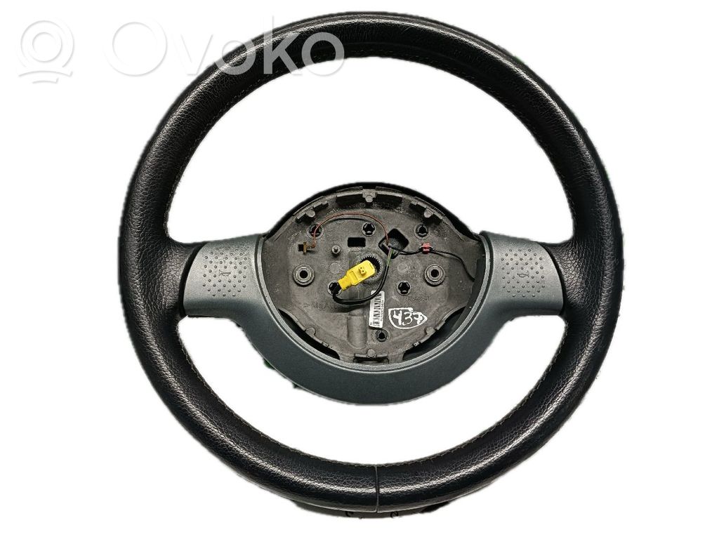 Steering wheel   305178641