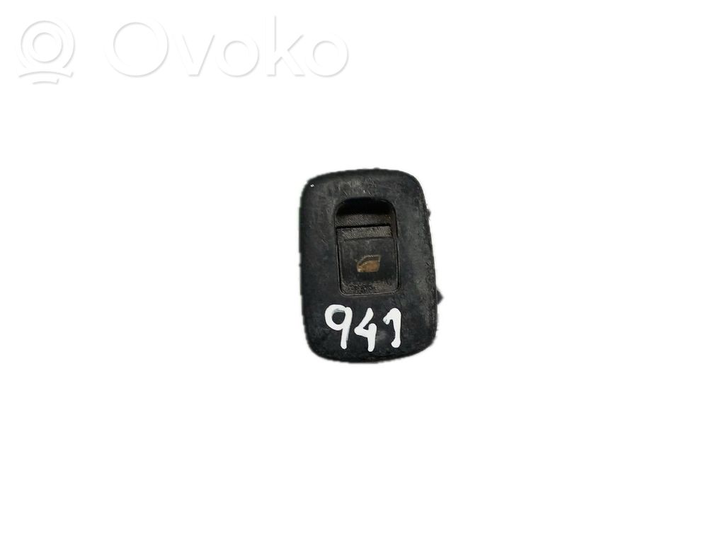 Peugeot 207 Electric window control switch 