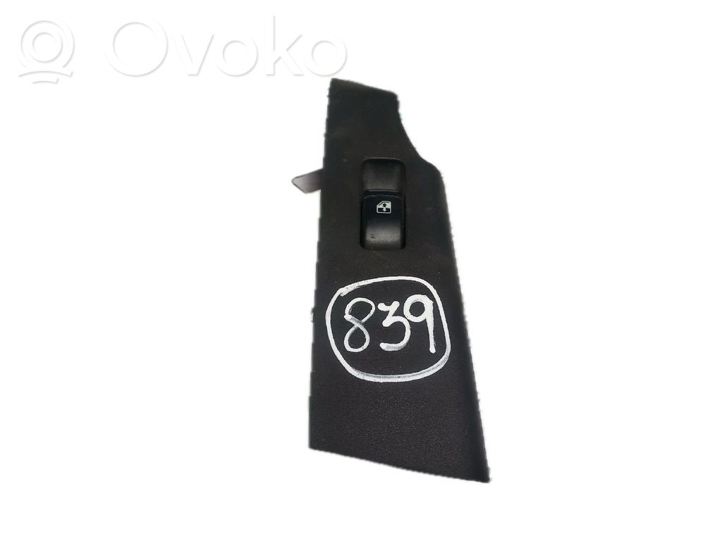 Chevrolet Aveo Electric window control switch 