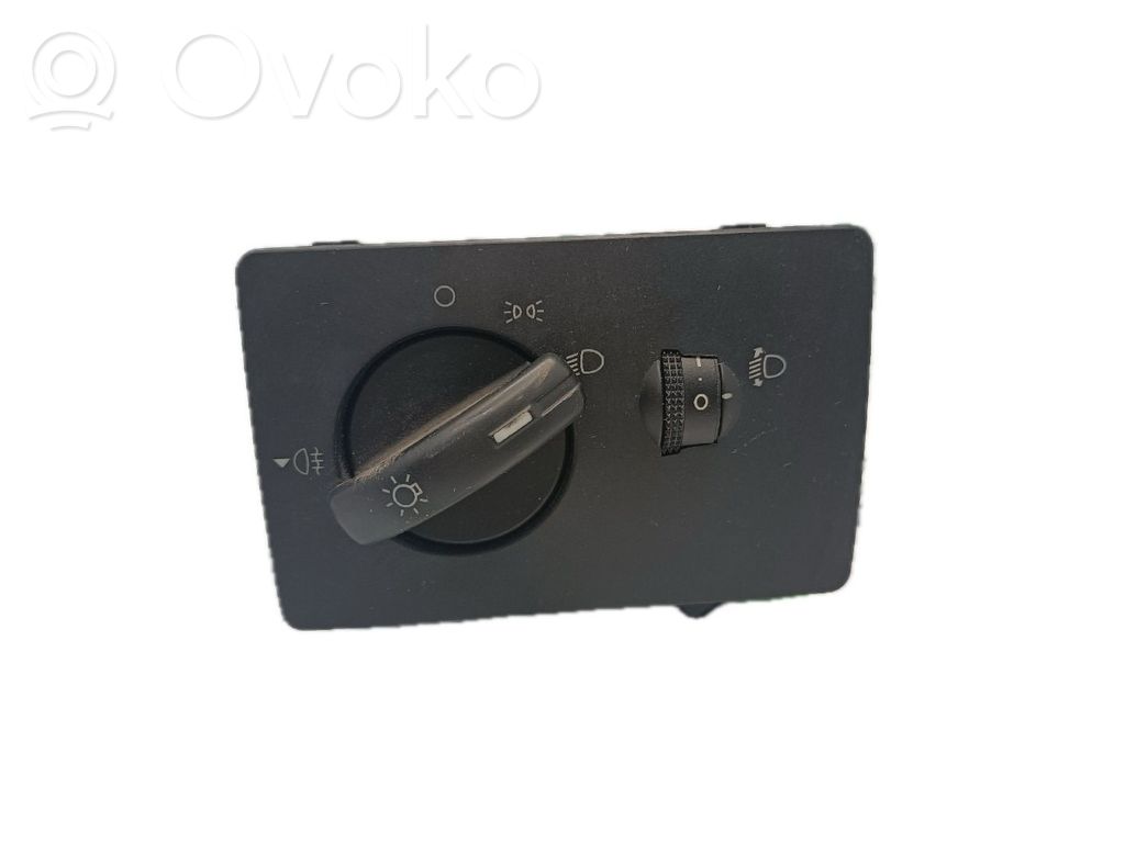 Lichtschalter   6S6T13A024EA