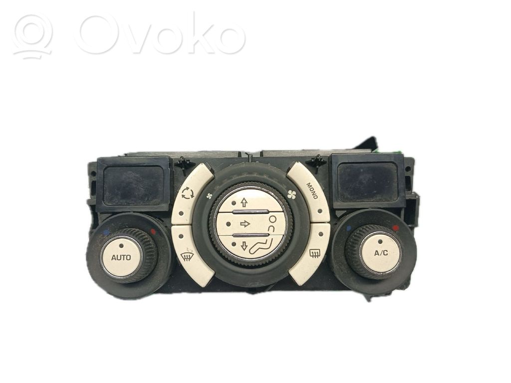 Citroen C3 Picasso Climate control unit 