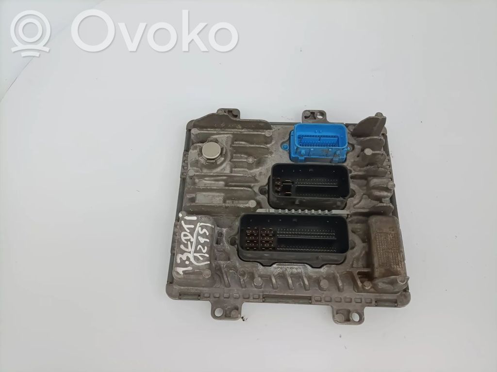 Variklio valdymo blokas   55504497,395357783