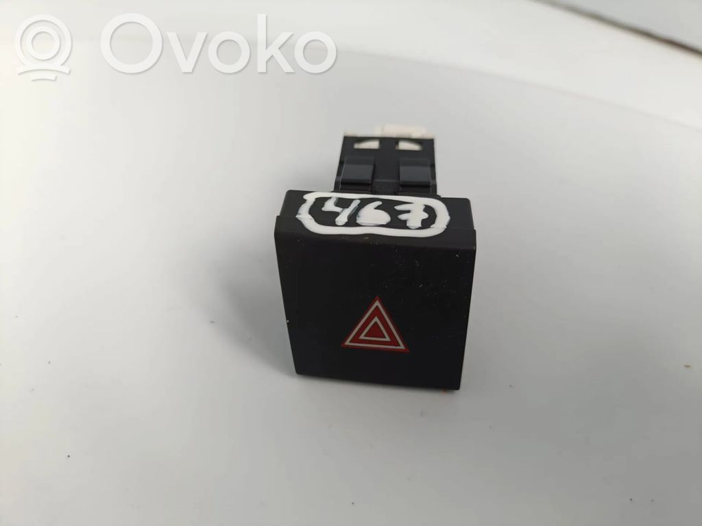 Botón interruptor de luz de peligro   96662380