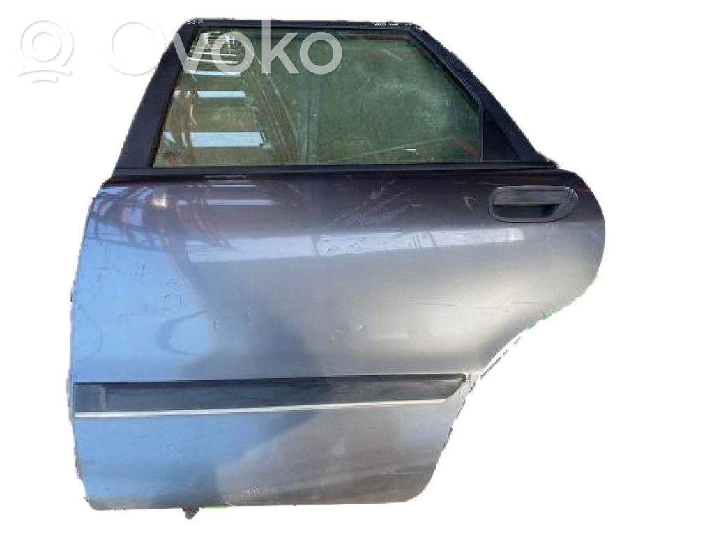 Volvo S40, V40 Aizmugurējās durvis 