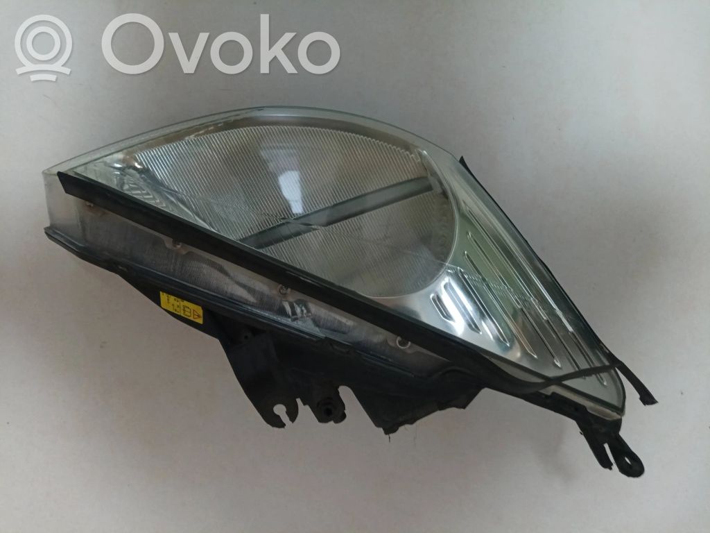 Ford Focus Headlight/headlamp 