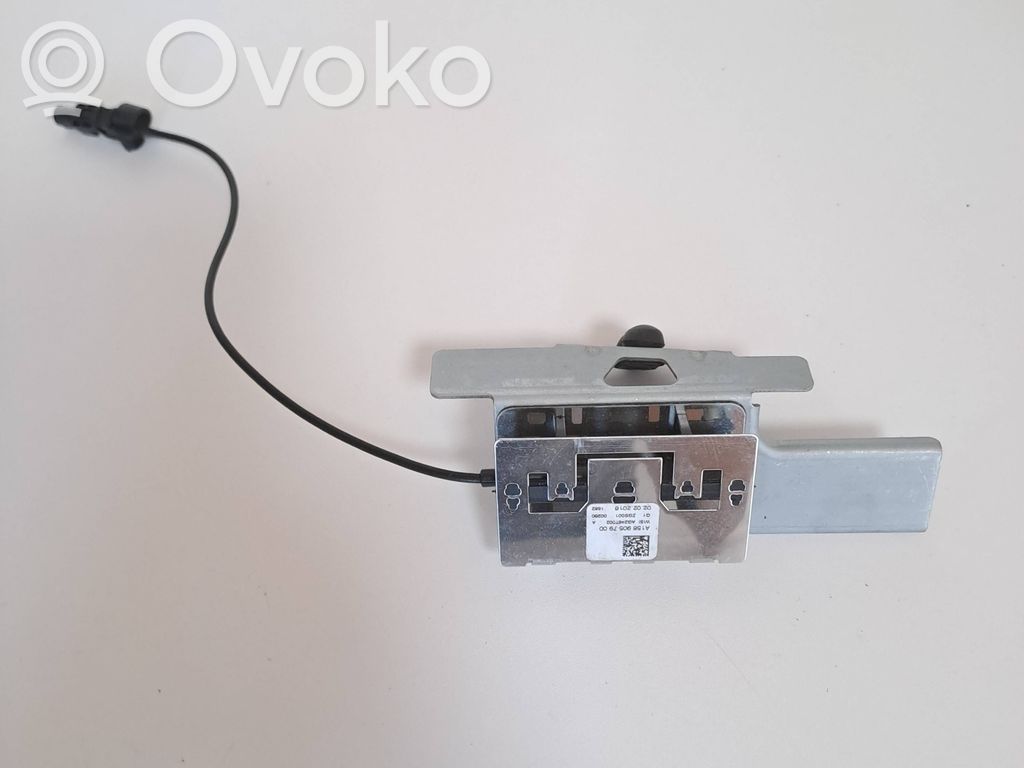 Mercedes-Benz GLA W156 X156 Aerial antenna amplifier 