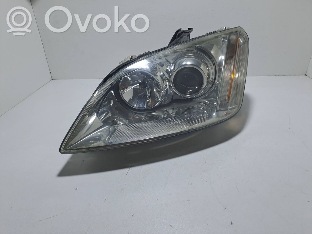 Ford Focus C-MAX Headlight/headlamp 