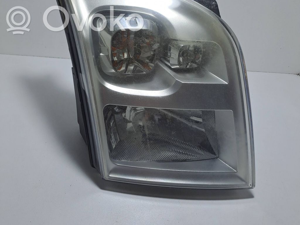 Ford Connect Scheinwerfer 