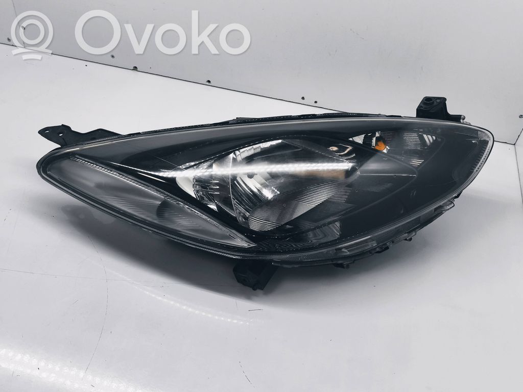 Mazda 2 Headlight/headlamp 
