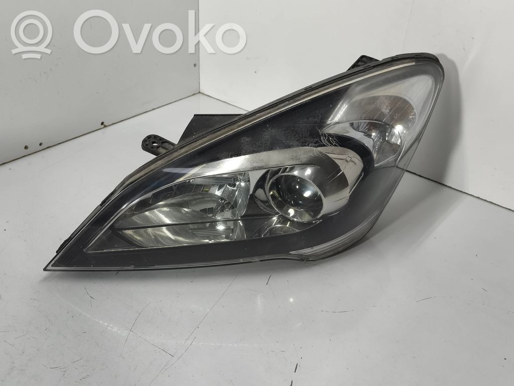 KIA Ceed Headlight/headlamp 