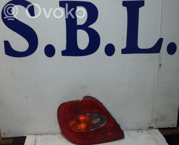 Toyota Avensis Verso Tailgate rear/tail lights 