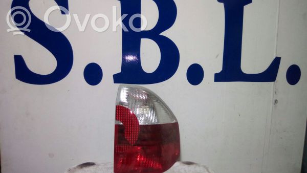 Tailgate rear/tail lights   20042006