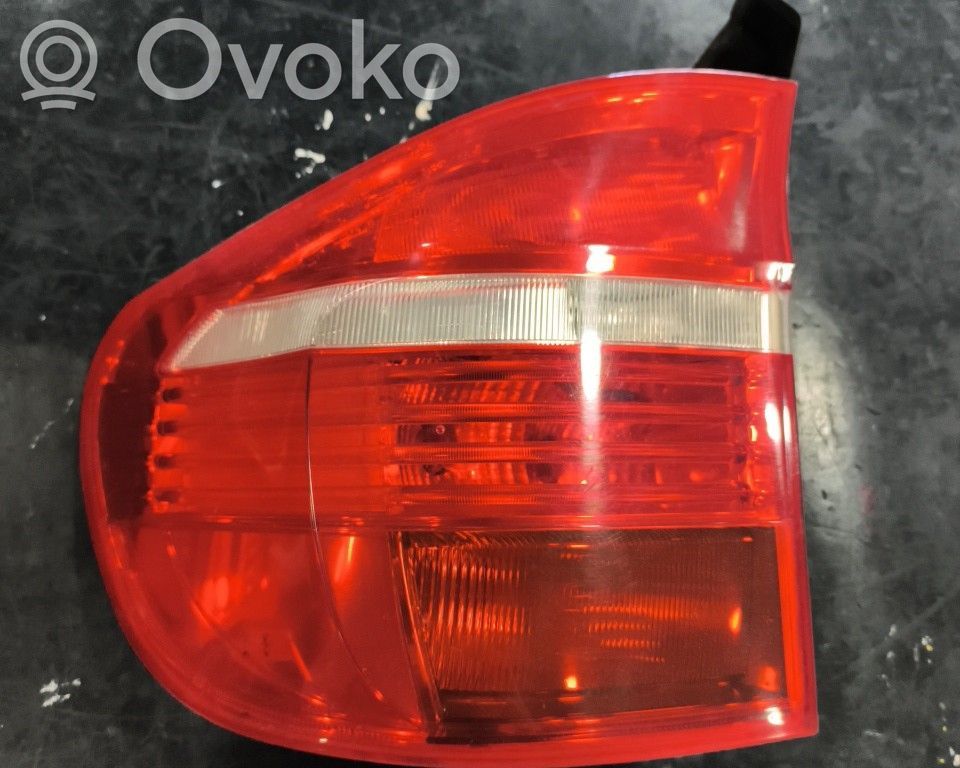 Tailgate rear/tail lights   7200817,AI02