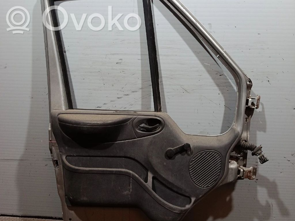 Front window lifting mechanism without motor