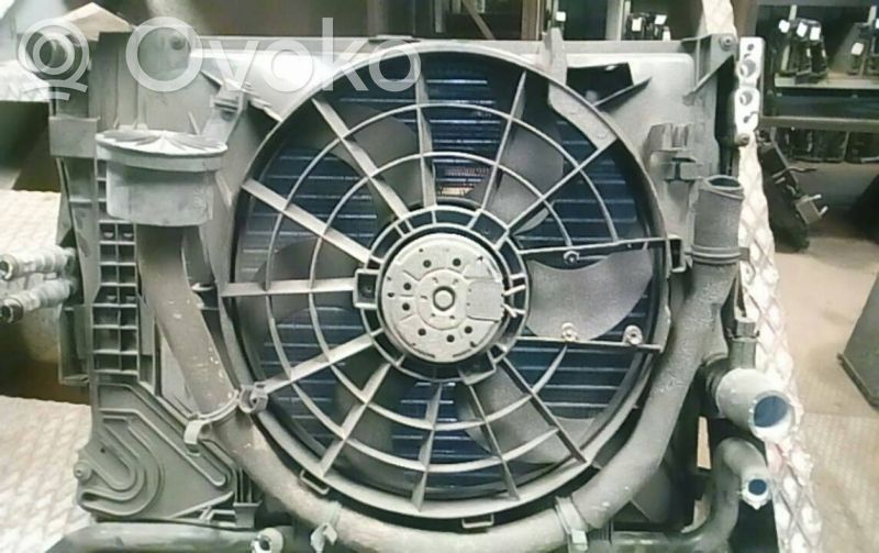 BMW 3 E46 Elektrisks radiatoru ventilators 