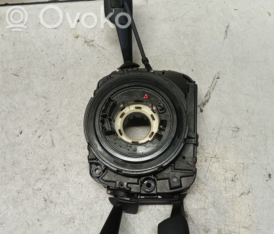 Autres commutateurs / boutons / leviers   LK01418343,ZACK