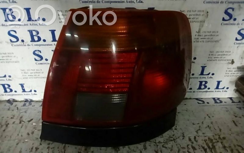 Audi A4 S4 B5 8D Luz trasera/de freno 