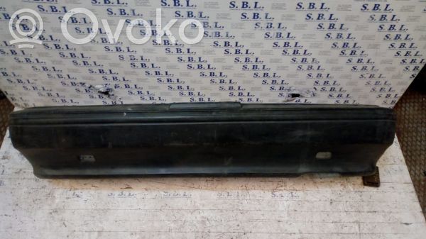 Toyota Corolla E90 Bară spate 